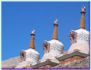 Chortens - Tibetan Stupas